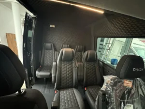 Zabudowa pasażerska Renault Master Brygadówka 7 os 21